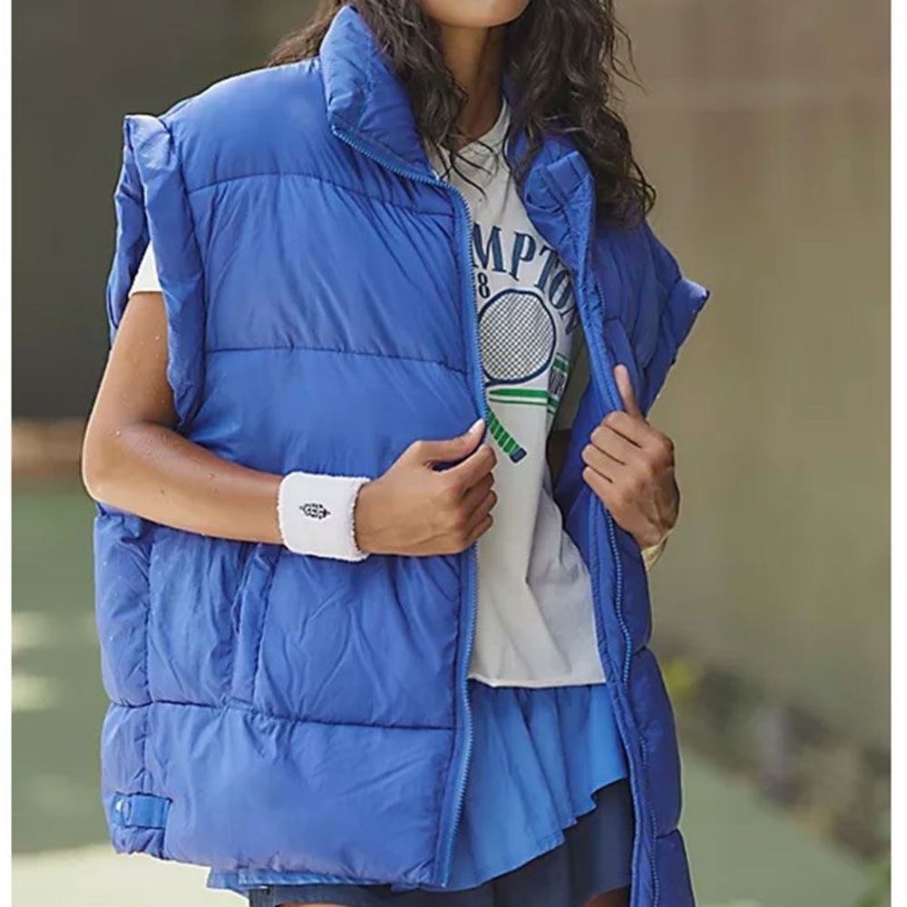 Fp movement in a bubble puffer vest